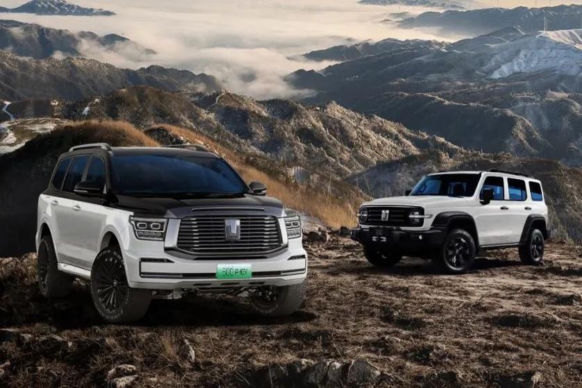 Tank 500 PHEV and Tank 300