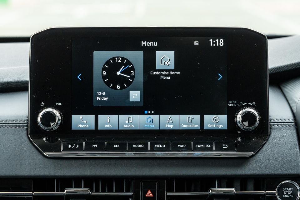 Outlander 9.0in display