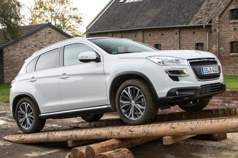 Peugeot 4008