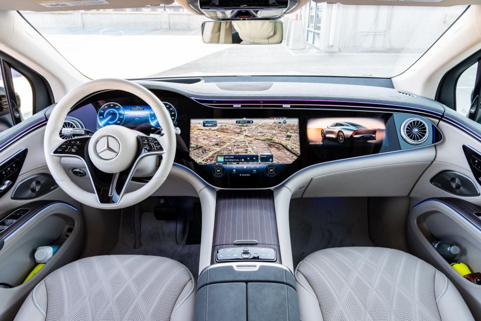 Mercedes-Benz EQS SUV