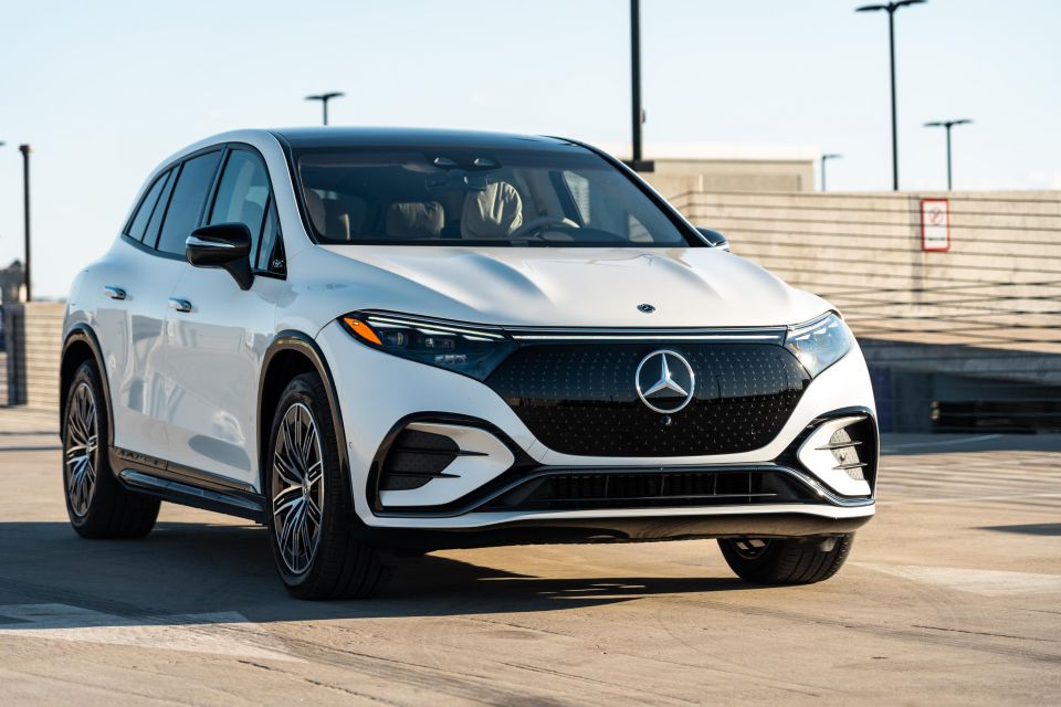 Mercedes-Benz EQS SUV