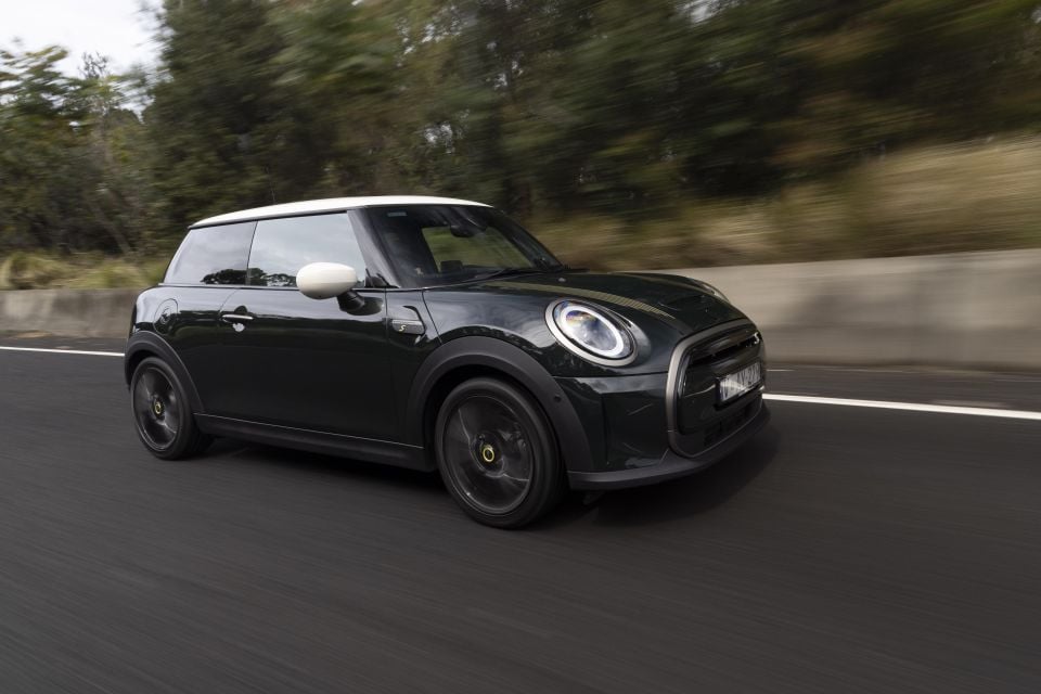 Mini Electric Hatch Resolute Editon