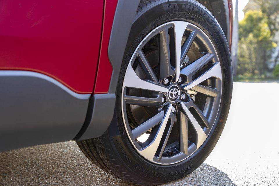 Atmos AWD Hybrid
