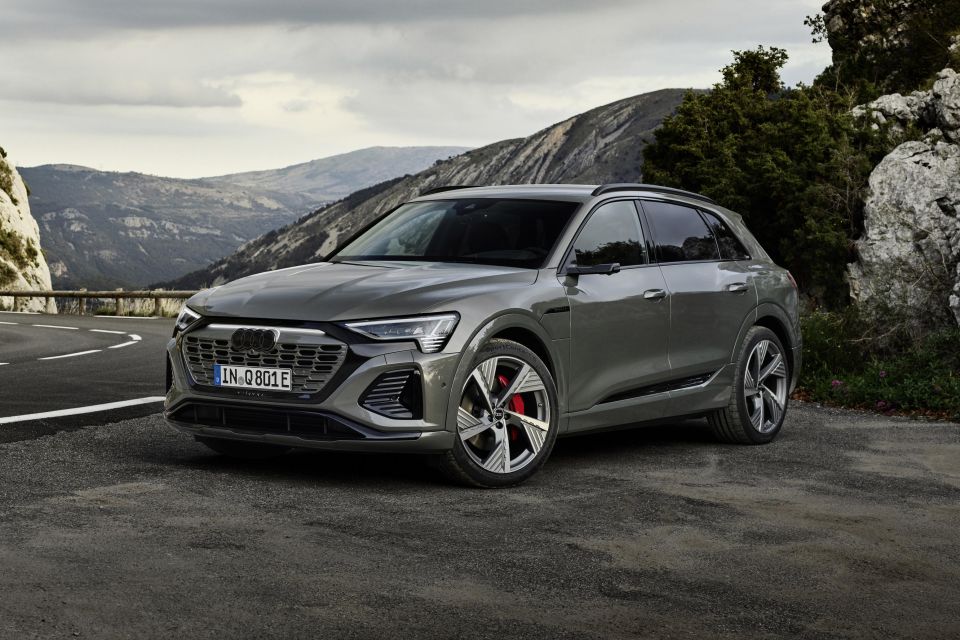 Q8 e-tron