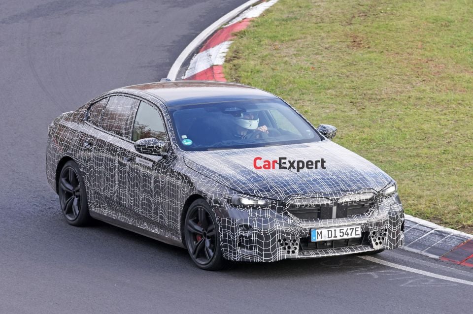 BMW i5 M60