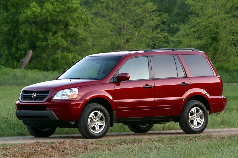 First-generation Honda Pilot