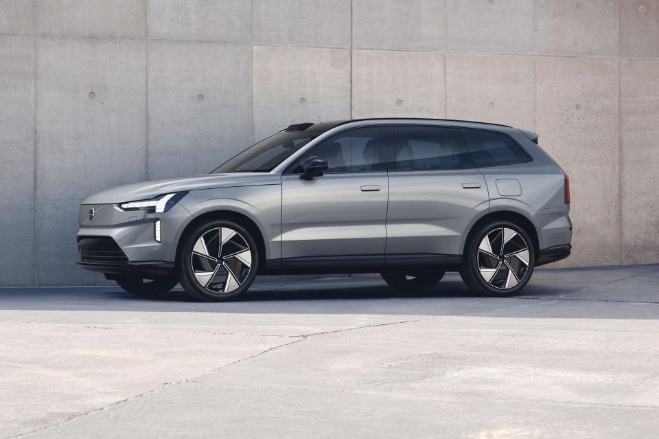 Volvo EX90