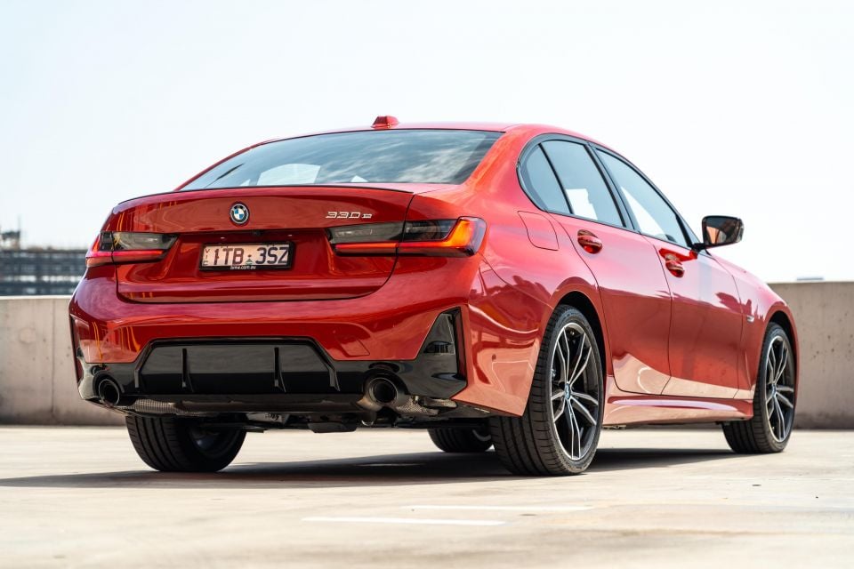 BMW 330e Sedan