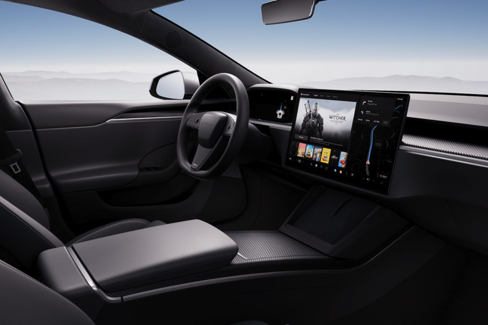 Regular steering wheel