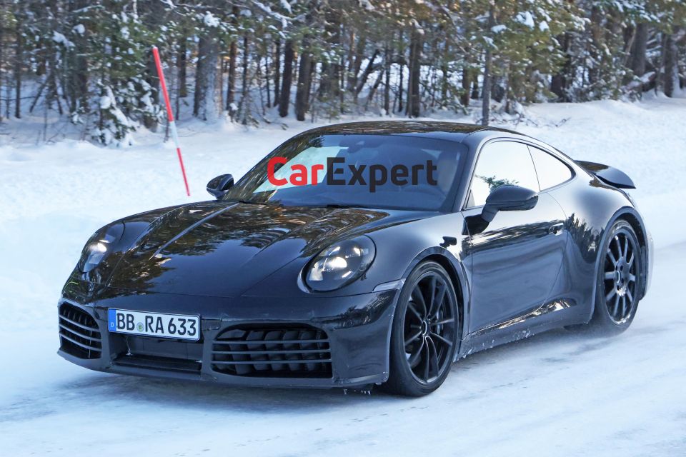 992.2-gen spied prototypes