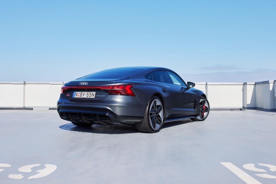 RS e-tron GT