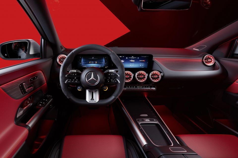 AMG GLA 35