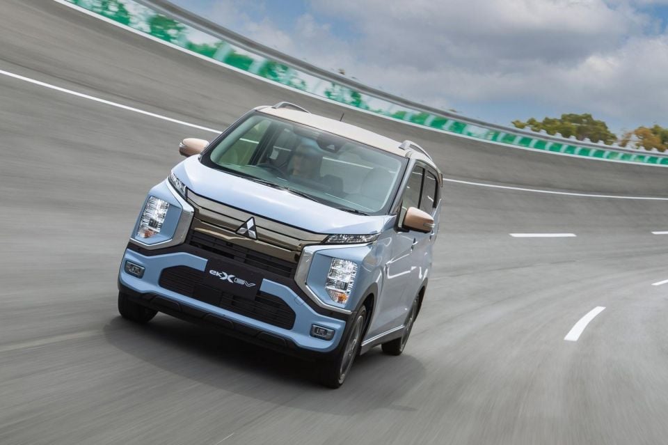 Mitsubishi eK X