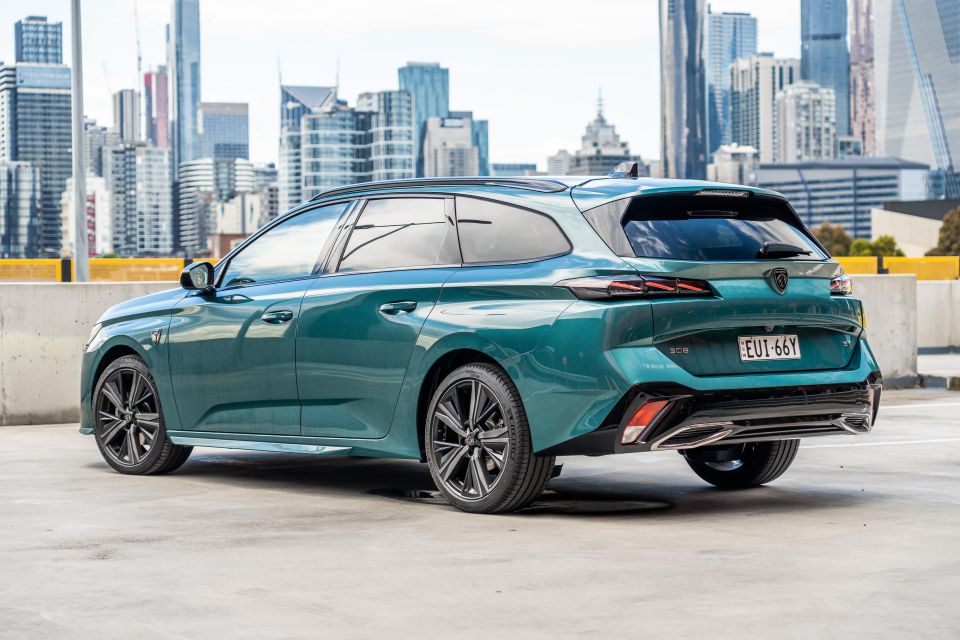 Axed: 308 GT Premium Wagon