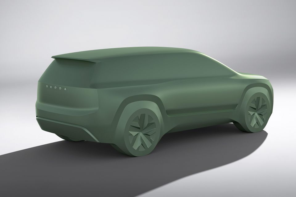 7S-based SUV