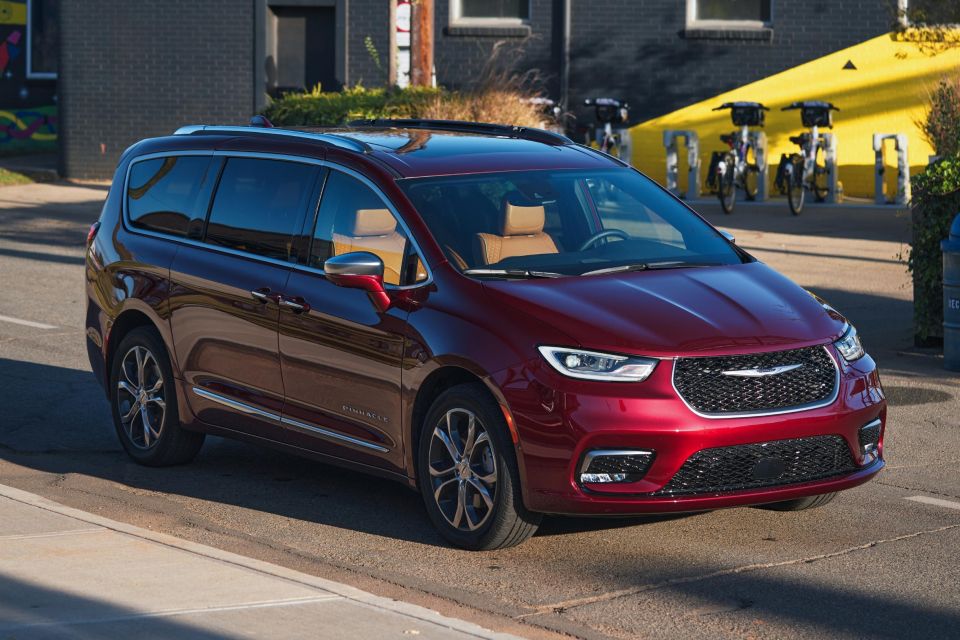 2023 Chrysler Pacifica