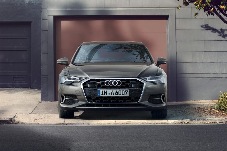 A6 Sedan