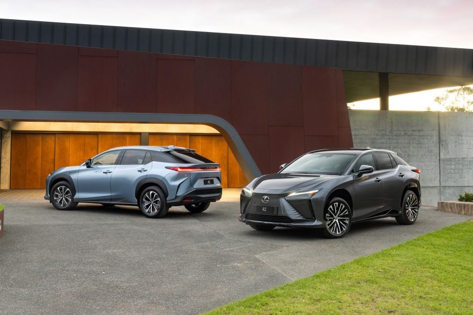 Lexus RZ 450e