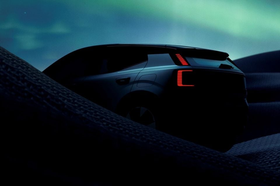 EX30 design UX teaser 3
