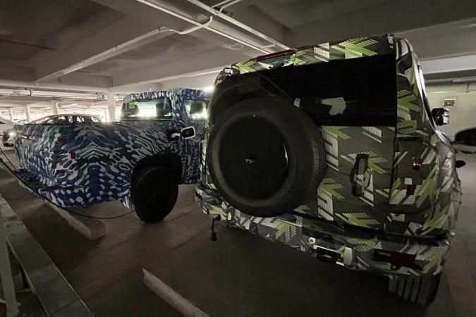 BYD ute and Fang Cheng Bao SUV