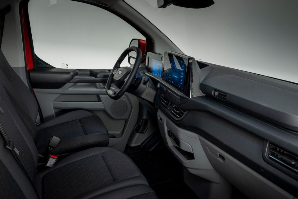 2024 Ford Transit Custom