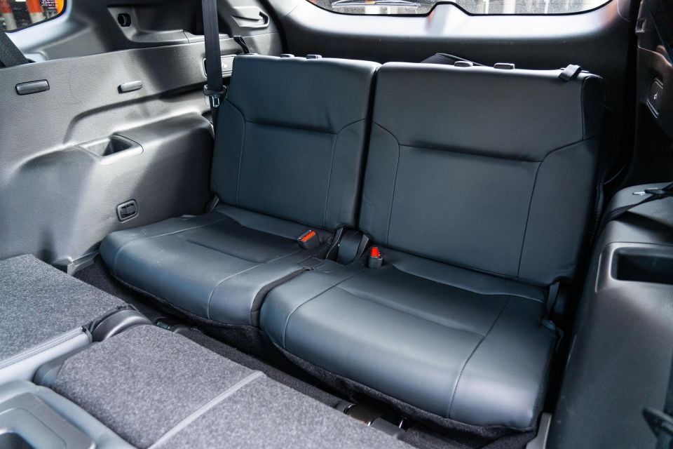 Headrests not fitted in image, but included