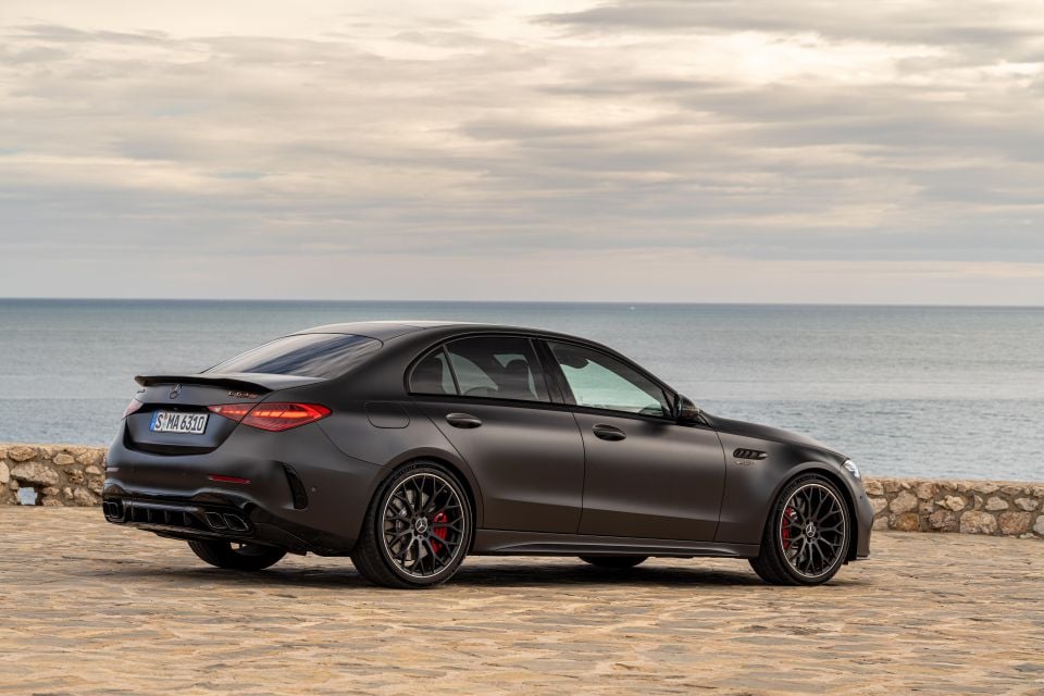 Mercedes-AMG C63 S E Performance