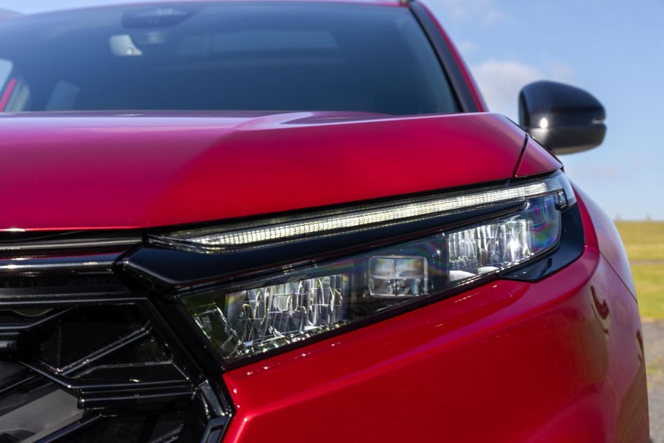 CR-V e:HEV RS pictured