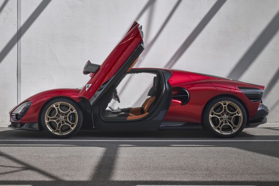 Alfa Romeo 33 Stradale