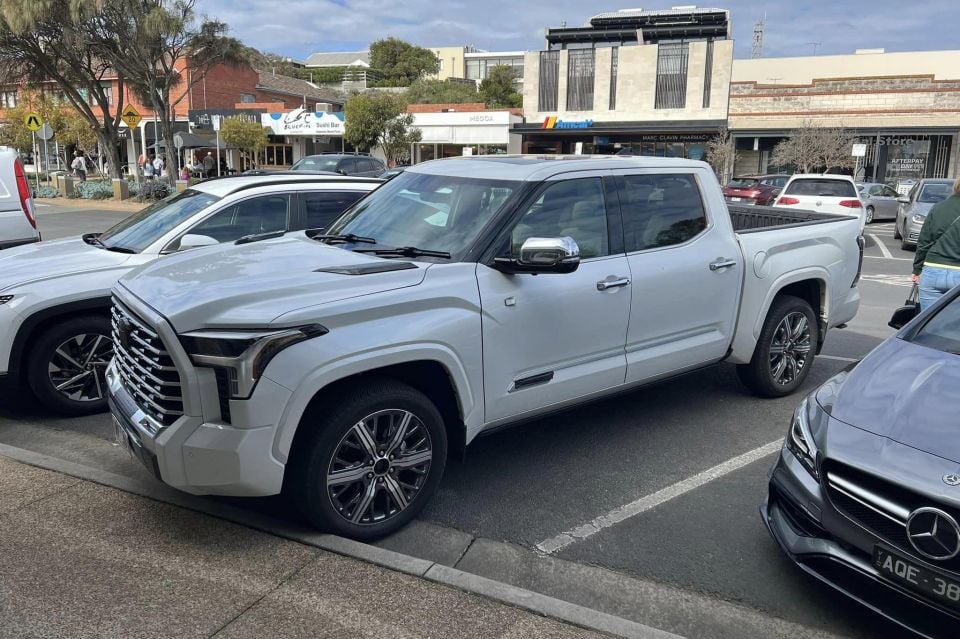 Recently spied RHD prototype
