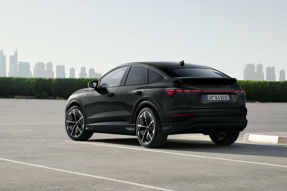 Q4 Sportback e-tron
