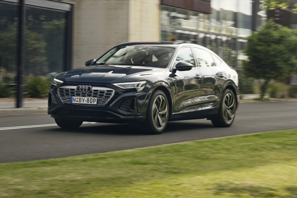 Q8 Sportback e-tron