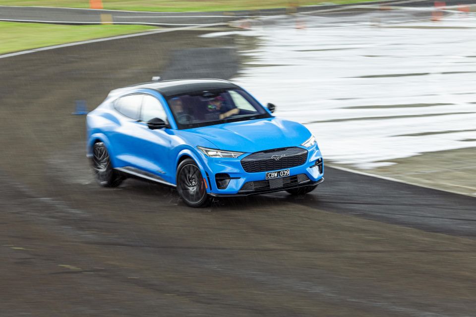 GT