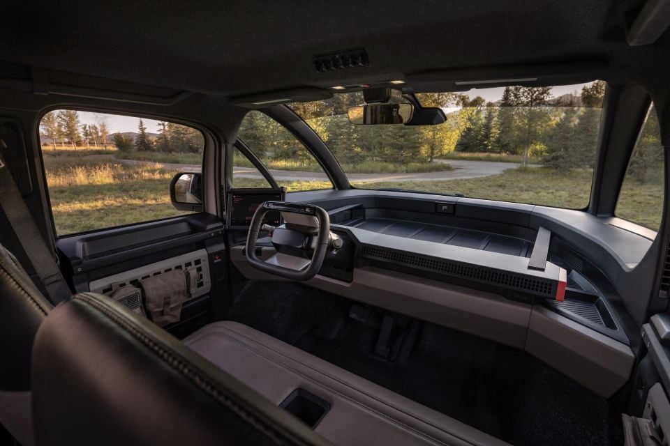 The American Bulldog’s interior