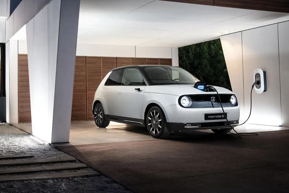 Honda e