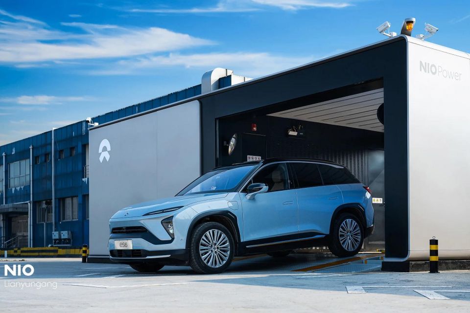 Nio battery swapping station