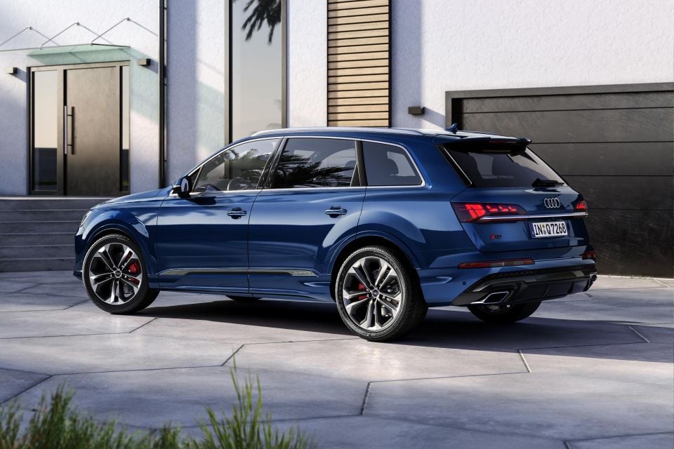 Q7