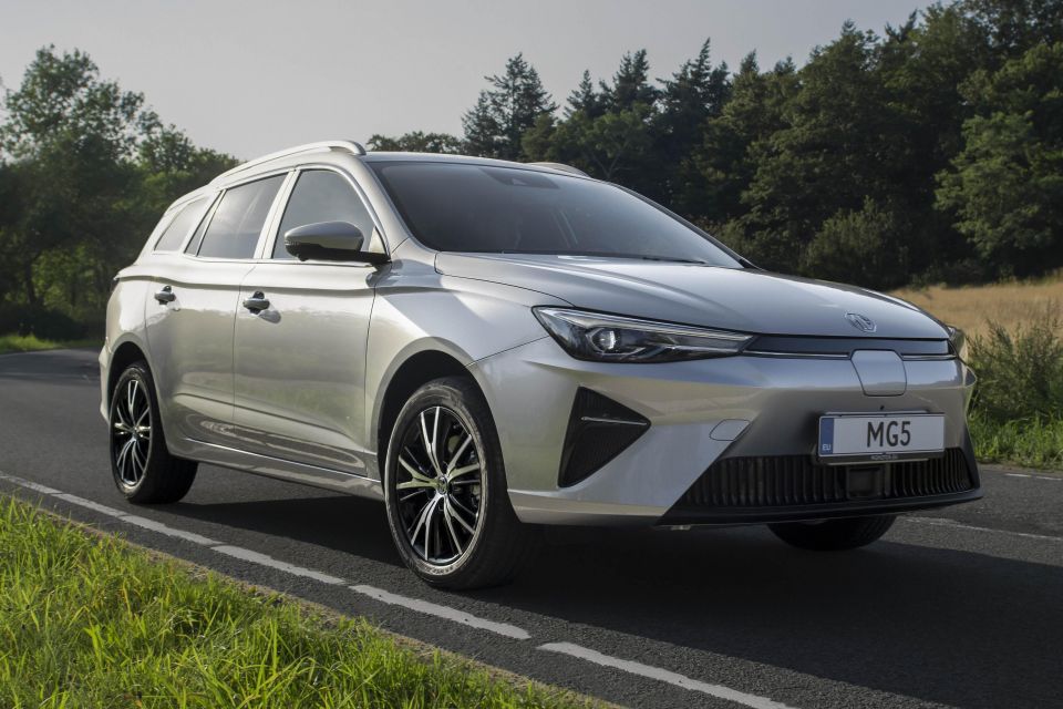 UK-market electric MG 5 Estate