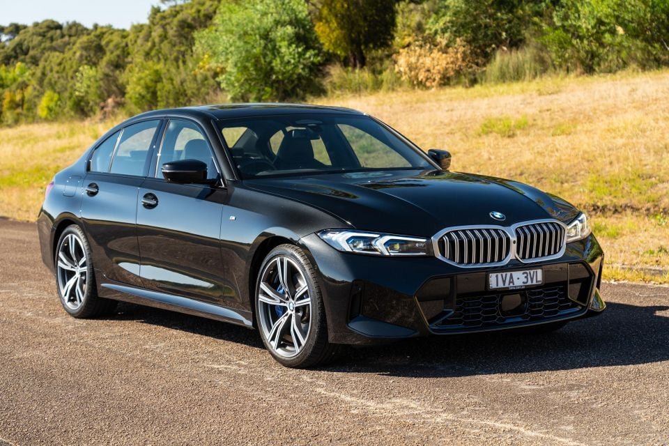 BMW 330i