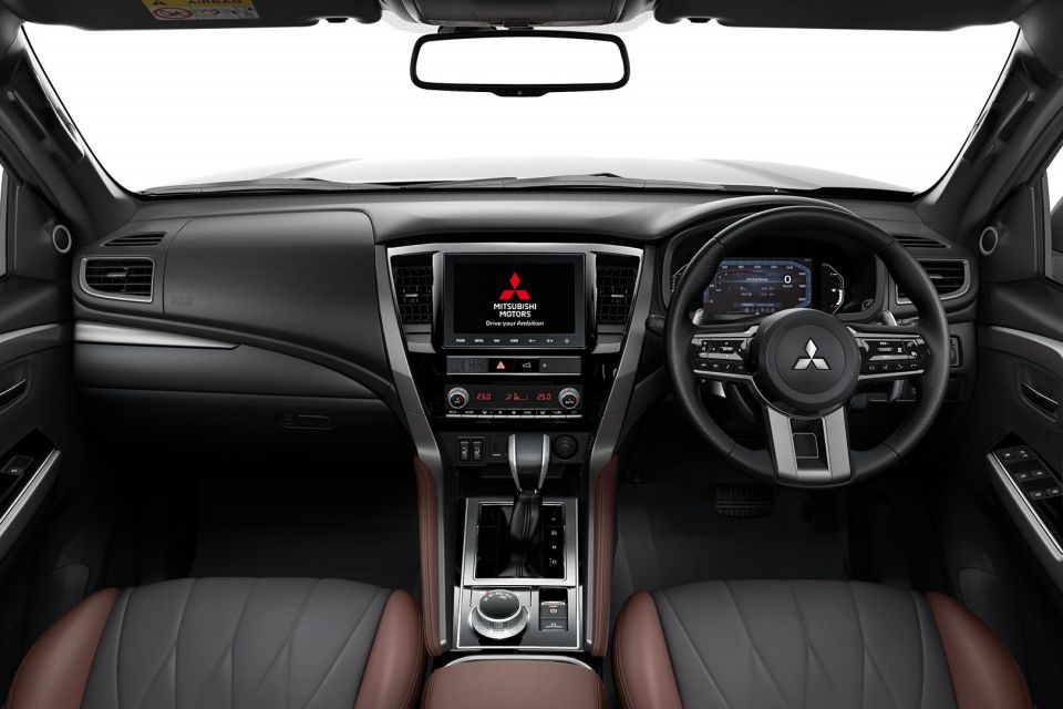 MY24 interior