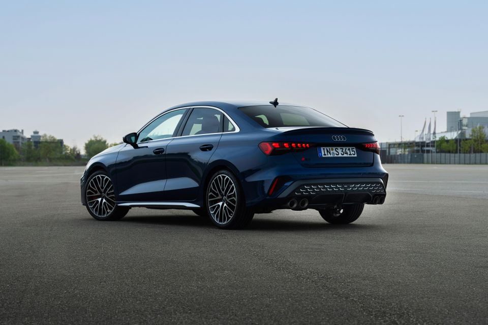 S3 Sedan