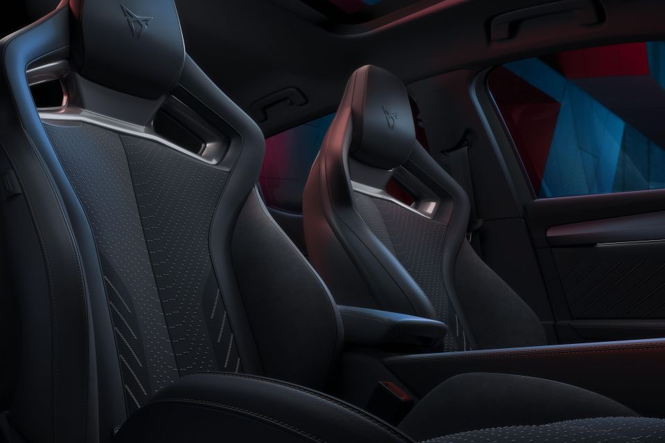 Optional Cup seats