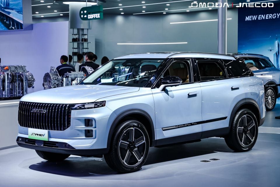 J7 PHEV