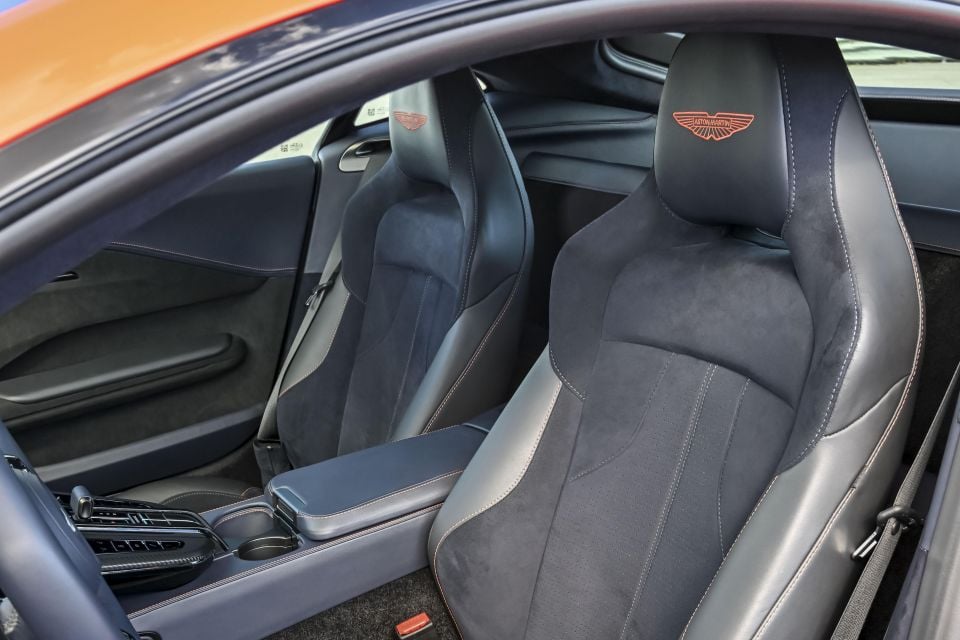 Standard seat