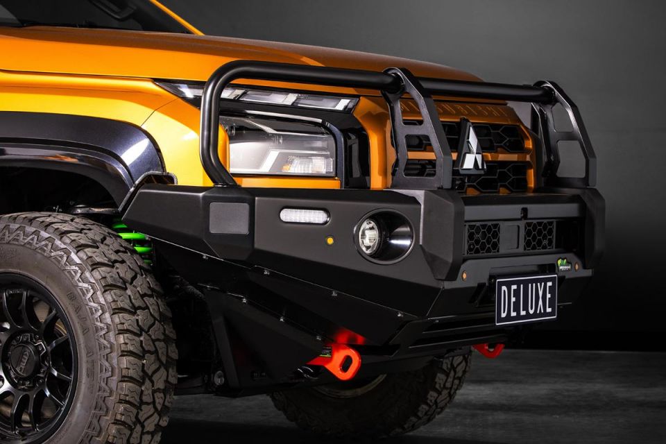 Deluxe Bull Bar