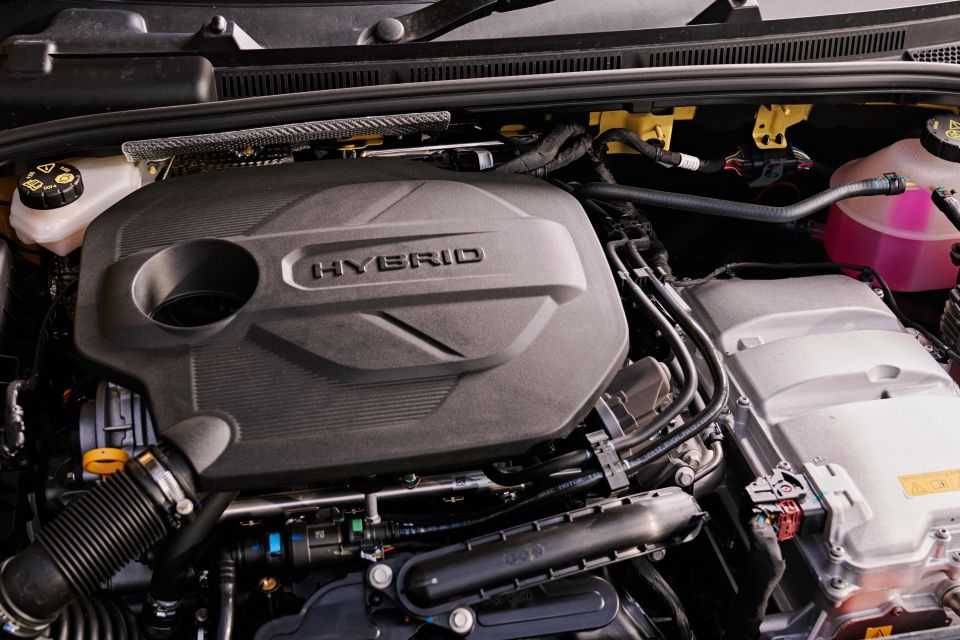 MG 3 Hybrid engine