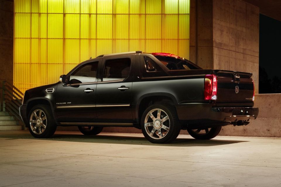 Second Escalade EXT
