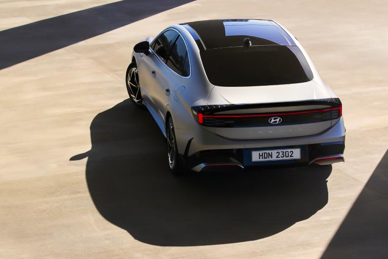 Sonata Hybrid