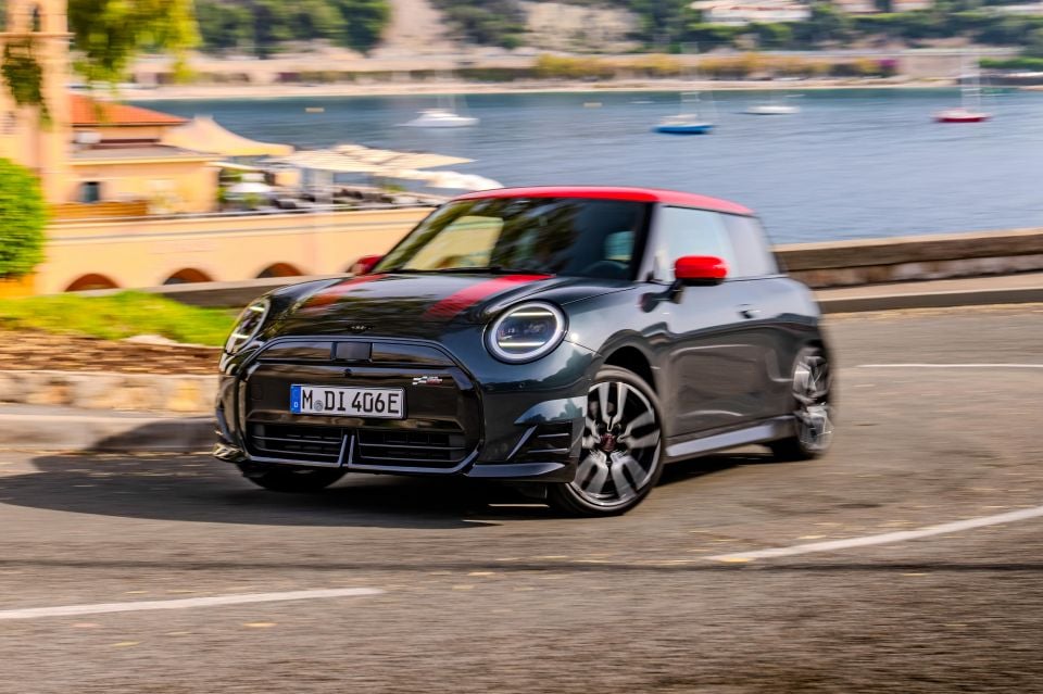 Mini Cooper SE JCW Trim