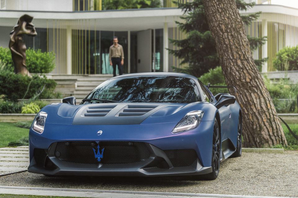 MC20-based GT2 Stradale